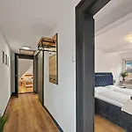 Modernes Appartementhaus Mit Self-checkin Im Herzen Der Stadt Daire *