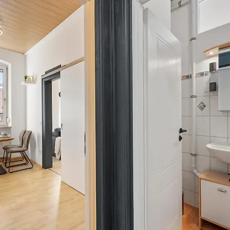 Modernes Appartementhaus Mit Self-checkin Im Herzen Der Stadt *